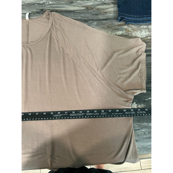 Yee Womens Top Small Oversized Brown Asymmetrical Hem Stretch Comfort - Picture 3 of 7